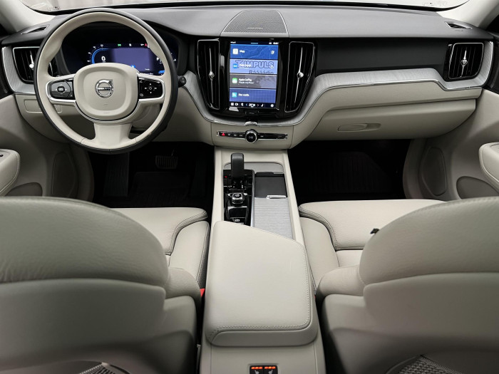 Volvo XC60 T6 AWD RECHARGE PLUS DARK AUT