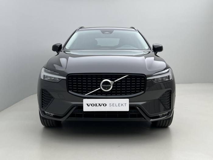Volvo XC60 B4 AWD PLUS DARK AUT 1.maj.