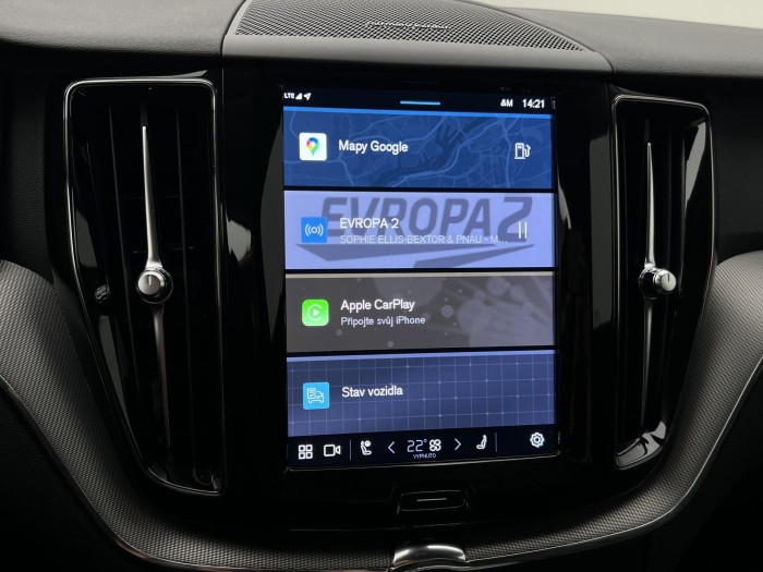 Volvo XC60 B4 AWD PLUS DARK AUT 1.maj.