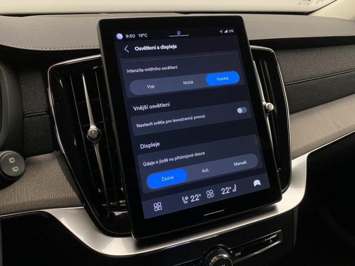 Volvo XC90 B5 AWD PLUS BRIGHT AUT CZ 7m