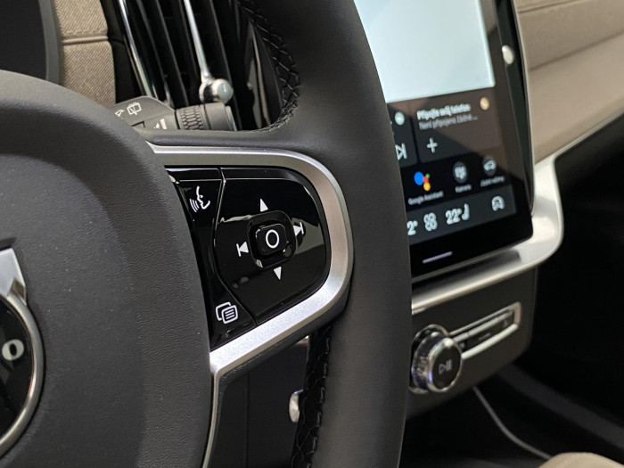 Volvo XC90 T8 AWD RECHARGE BRIGHT ULTRA 7