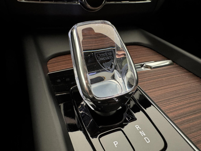 Volvo XC60 T8 AWD RECHARGE BRIGHT PLUS