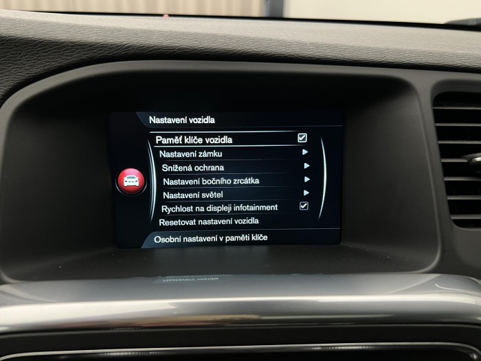 Volvo V60 D4 SUMMUM AUT 2.0 d Summum