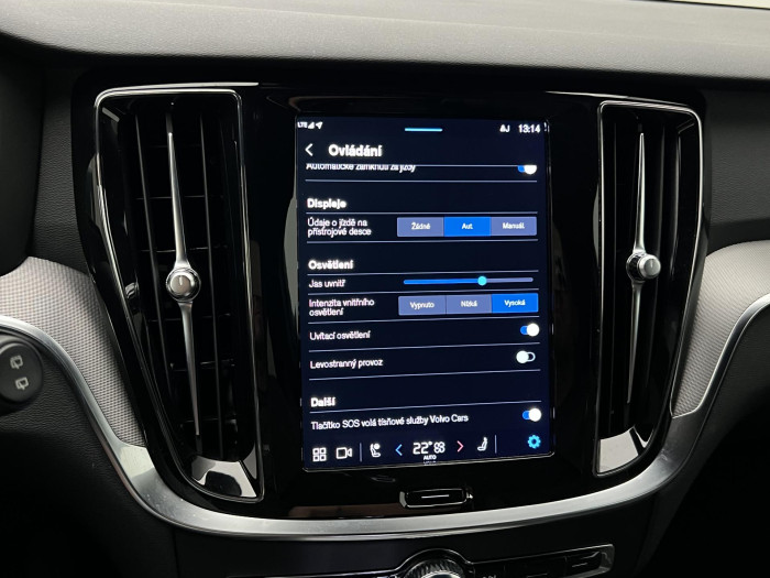 Volvo V60 CROSS COUNTRY B4 AWD Aut 1.maj