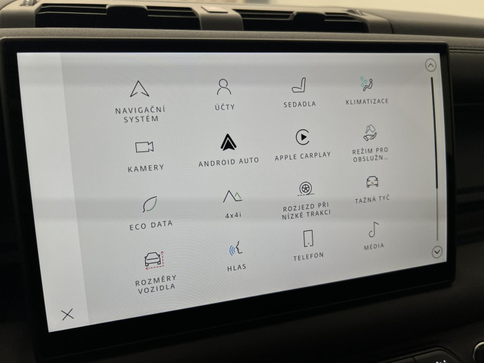 Land Rover Defender 110 D300 X-DYNAMIC SE AWD AUT 3.0 d Dynamic SE