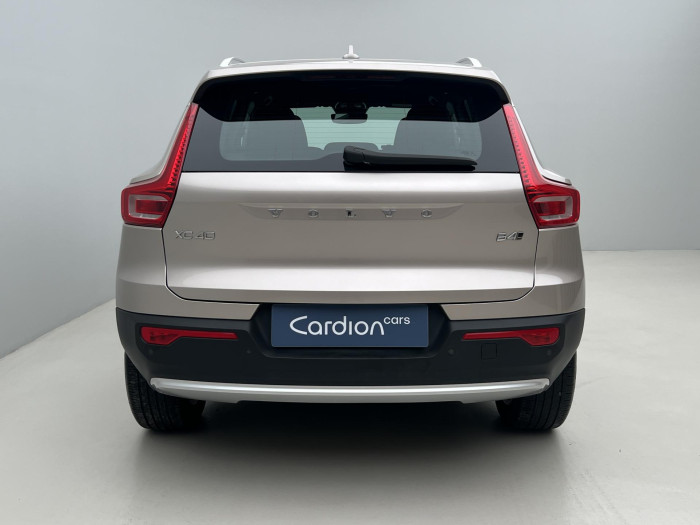 Volvo XC40 B4 AWD CORE AUT