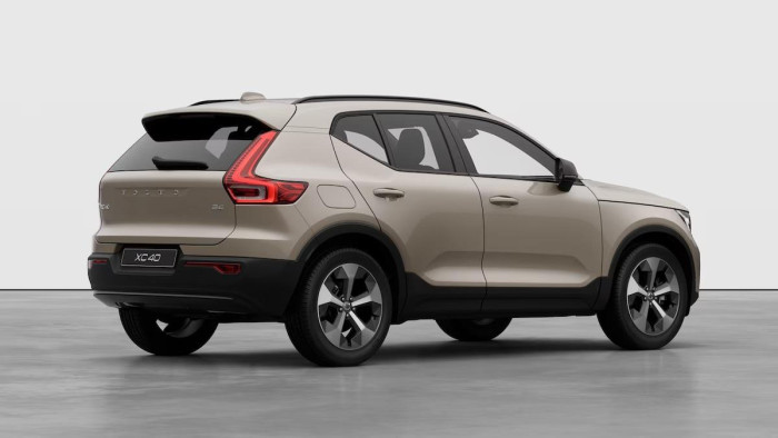 Volvo XC40 B4 AUT DARK ULTRA