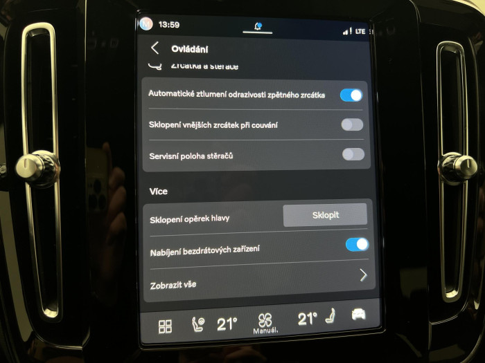 Volvo XC40 B3 DARK PLUS AUT