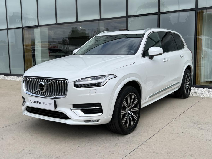 Volvo XC90 B5 AWD INSCRIPTION 7MÍSTNÁ Aut