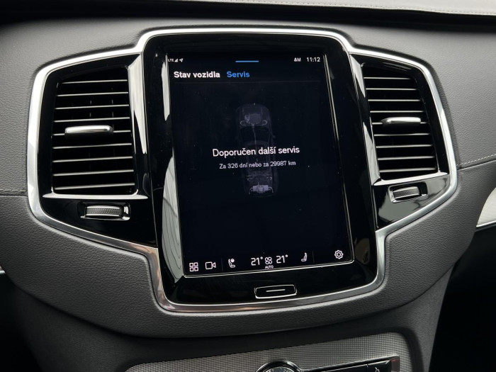 Volvo XC90 B5 AWD DARK ULT. 7MÍSTNÁ Aut