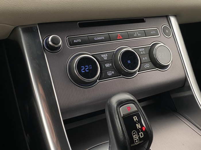 Land Rover Range Rover Sport 3.0 SDV6 AWD HSE AUT