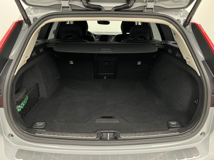 Volvo V60 CC B5 AWD PLUS BRIGHT AUT