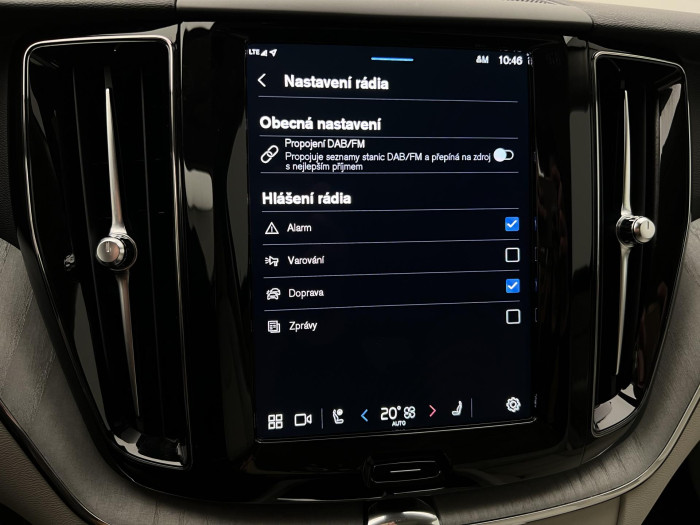 Volvo XC60 T6 AWD RECHARGE PLUS DARK AUT