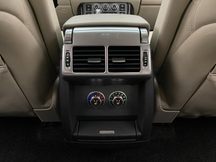 Land Rover Range Rover 3.6 TDV8 VOGUE AWD AUT