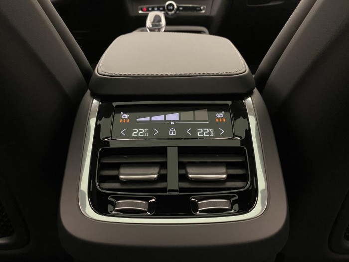 Volvo V90 B4 AWD CROSS COUNTRY ULTIMATE