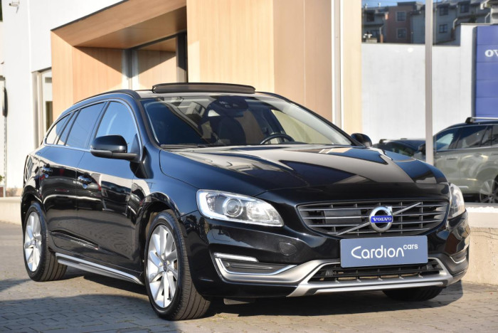 Volvo V60 D3 MOMENTUM REZERVACE 2.0 d Momentum