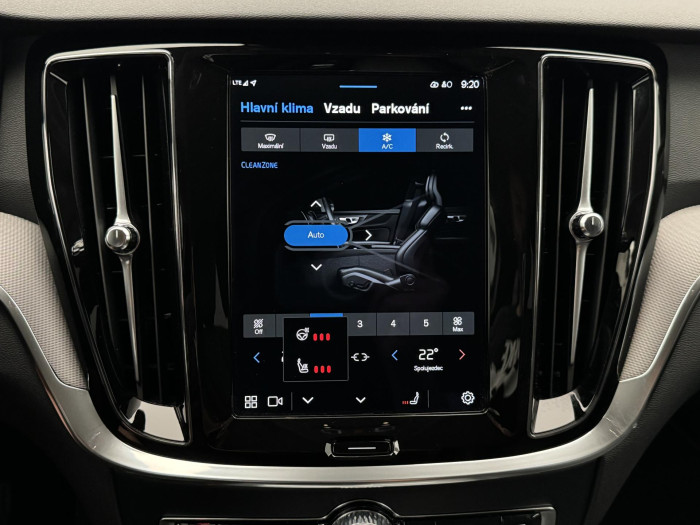 Volvo V60 CC B5 AWD PLUS BRIGHT 1.maj