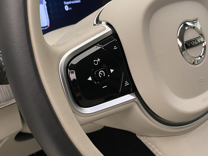 Volvo XC90 T8 AWD RECHARGE BRIGHT PLUS 7m