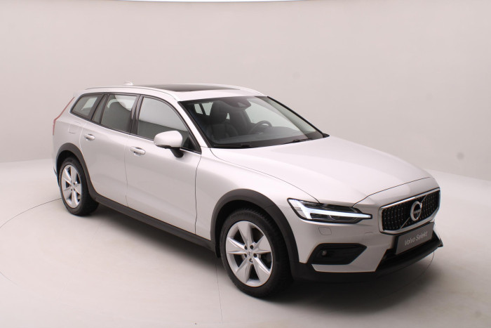 Volvo V60 CC B4 AWD MOMENTUM AUT 2.0 CC CC Momentum
