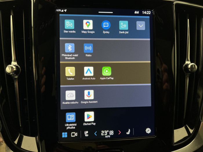 Volvo V60 T6 AWD RECHARGE ULTRA BRIGHT