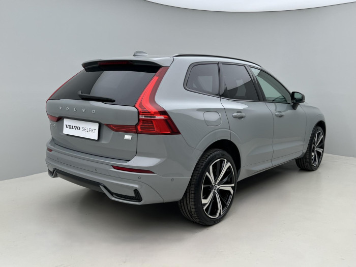 Volvo XC60 T8 AWD ULTIMATE DARK AUT 1.maj