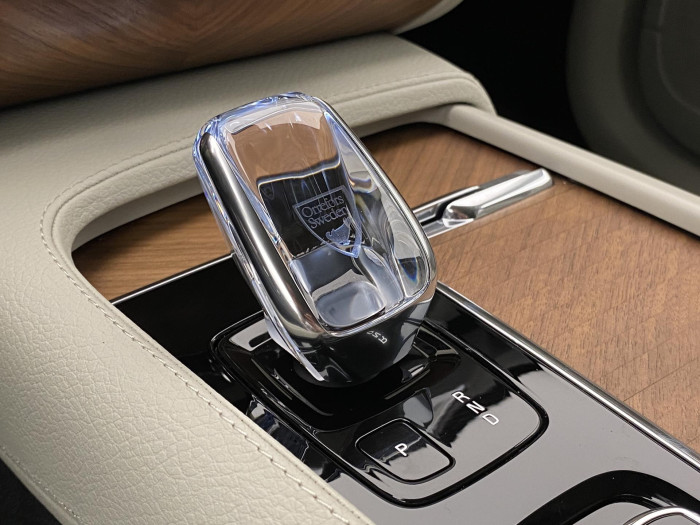 Volvo XC90 B5 AWD INCRIPTION REZERVACE