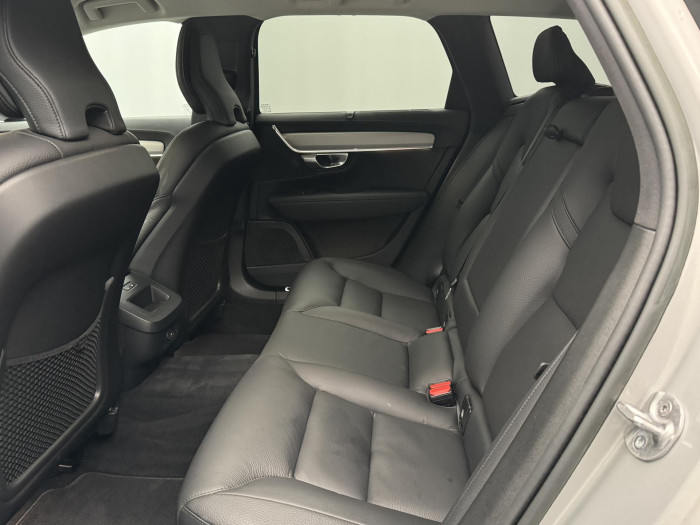 Volvo V90 B5 AWD PLUS DARK AUT