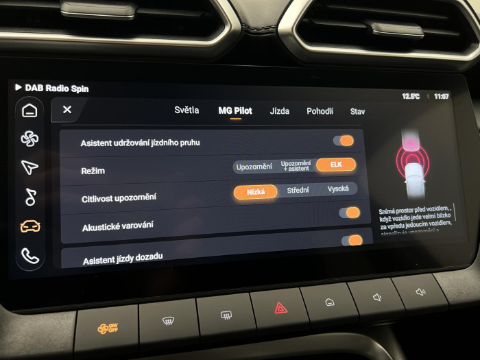 MG ZS 1.5 EXCLUSIVE HYBRID+ AUT CZ 1.5 Exclusive