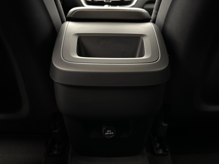 Volvo XC60 B4 AWD PLUS DARK AUT CZ