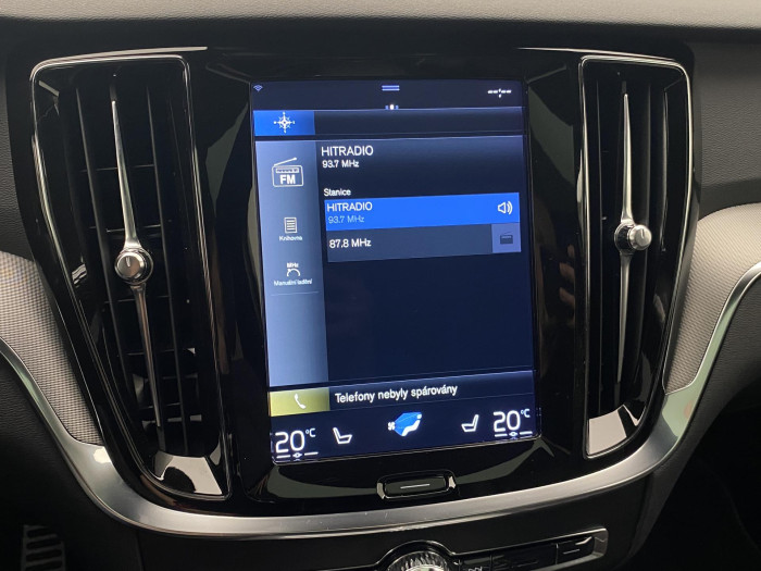 Volvo V60 B4 R-DESIGN AUT