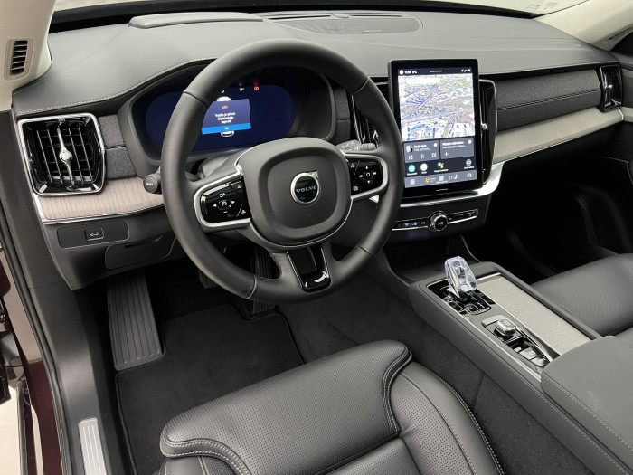 Volvo XC90 B5 AWD ULTRA BRIGHT 7MÍST CZ