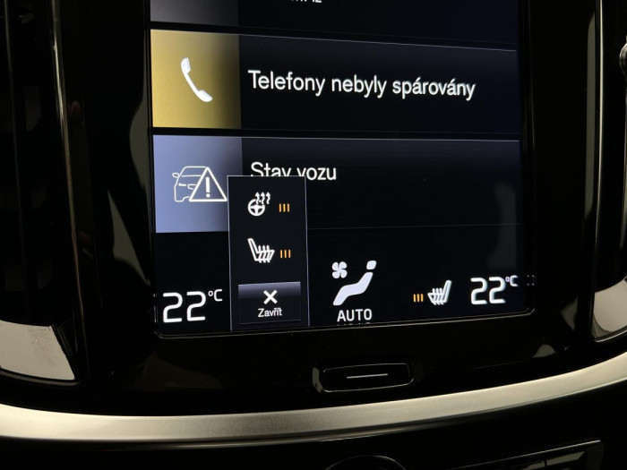 Volvo V60 D3 MOMENTUM REZERVACE 2.0 d Momentum