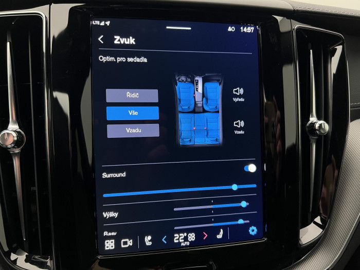 Volvo XC60 T6 AWD RECHARGE ULTRA DARK AUT