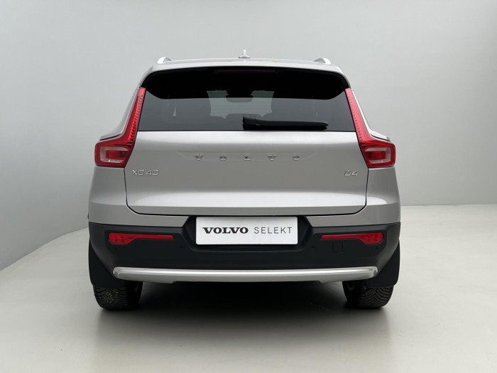 Volvo XC40 B4 CORE AUT 1.maj.