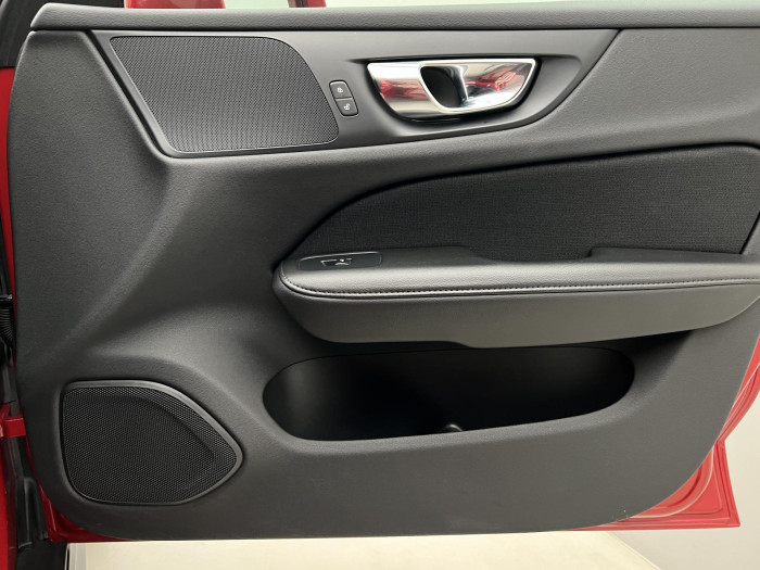 Volvo V60 CC D4 AWD POLESTAR AUT CZ 2.0 d CC CC