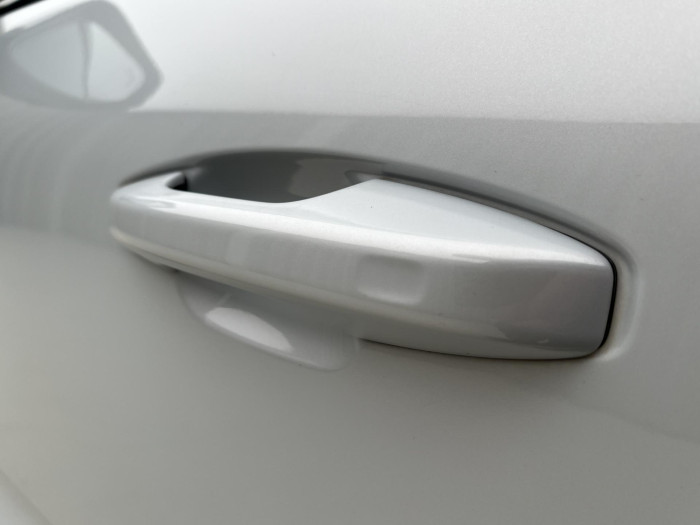 Volvo XC40 T3 R-DESIGN