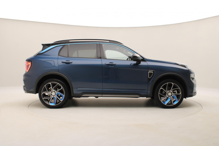 Lynk & Co 01 PHEV DCT REZERVACE