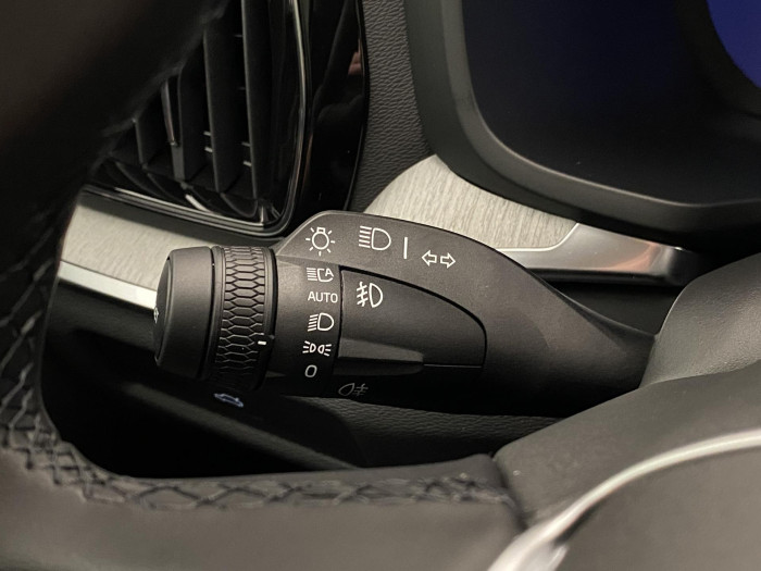 Volvo V60 B4 AUT BRIGHT PLUS