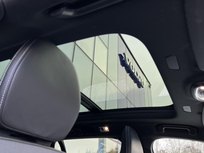 Volvo V60 D3 R-DESIGN 1.maj. 2.0 d