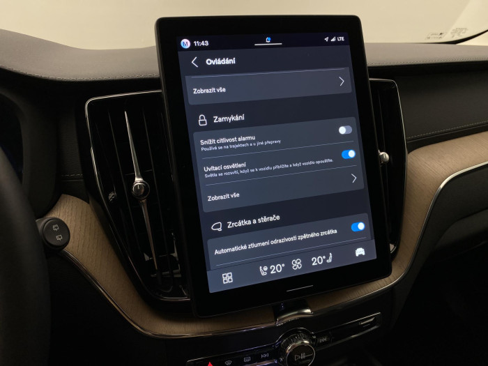 Volvo XC60 T8 AWD BRIGHT ULTRA AUT CZ