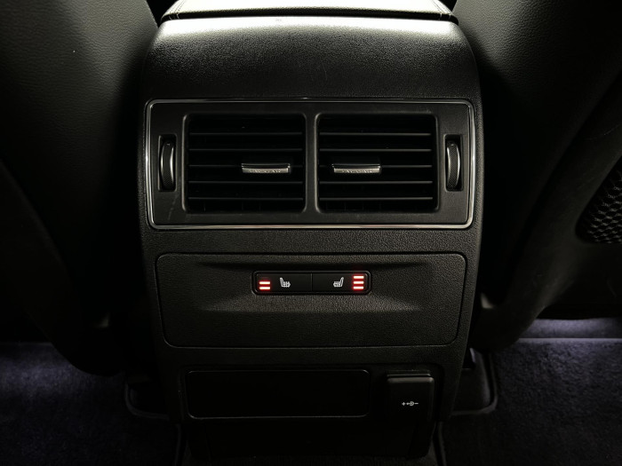 Jaguar F-Pace P400 R-DYNAMIC SE AWD AUT CZ 3.0 Dynamic SE