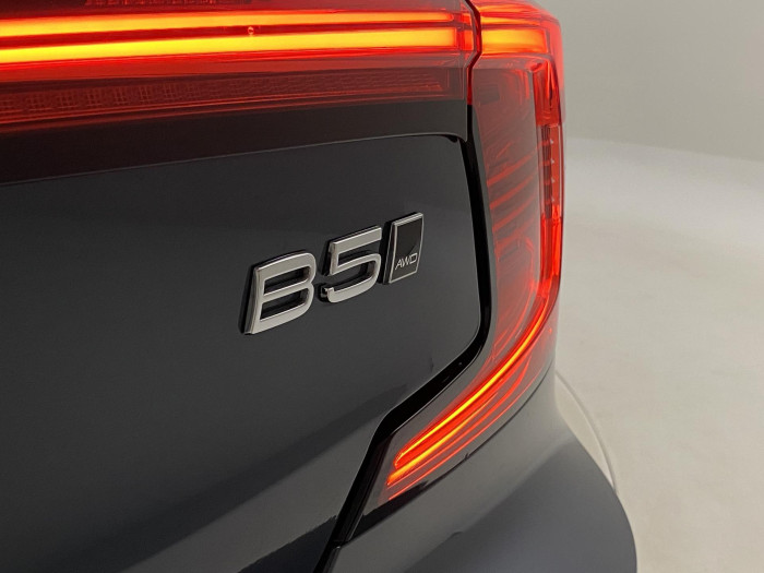 Volvo S90 B5 AWD ULTIMATE BRIGHT 1.maj