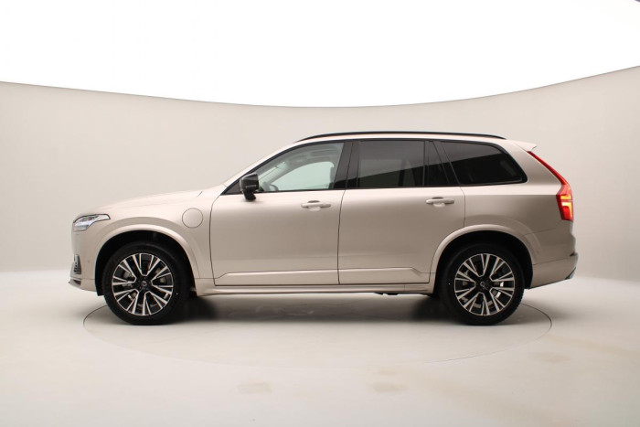 Volvo XC90 T8 AWD RECHARGE DARK ULTIMATE