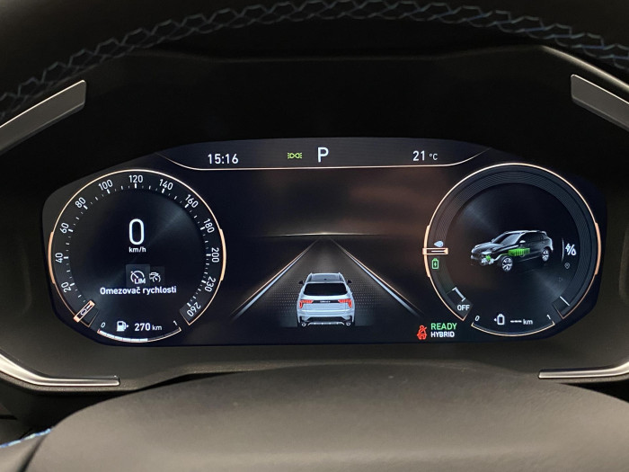 Lynk & Co 01 PHEV DCT AUT 1.maj