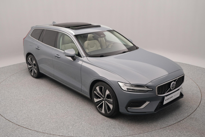 Volvo V60 B4 BRIGHT PLUS AUT CZ 1.maj