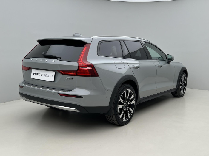 Volvo V60 CC B5 AWD PLUS BRIGHT AUT