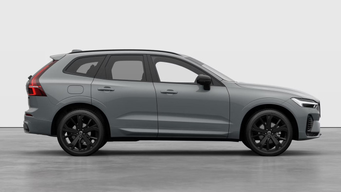 Volvo XC60 B5 AWD AUT PLUS BLACK EDITION