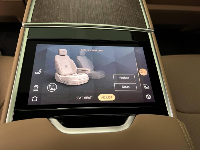 Land Rover Range Rover P460e AUTOBIOGRAPHY