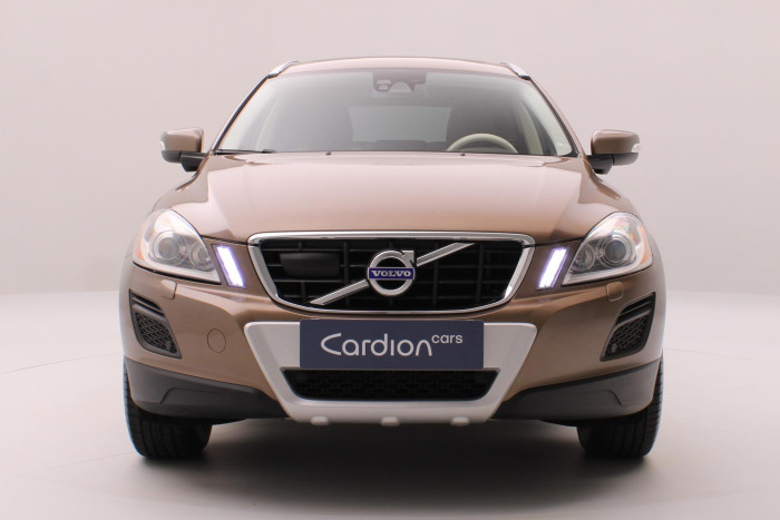 Volvo XC60 D5 AWD SUMMUM AUT CZ 2.4 d Summum