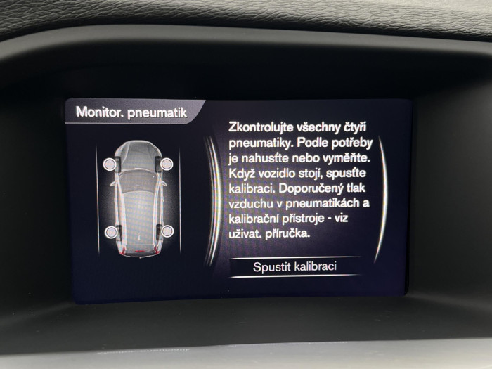 Volvo V60 D2 MOMENTUM 2.0 d Momentum